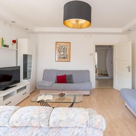 Apartmani&Soba Mimi Rovinj Exterior photo