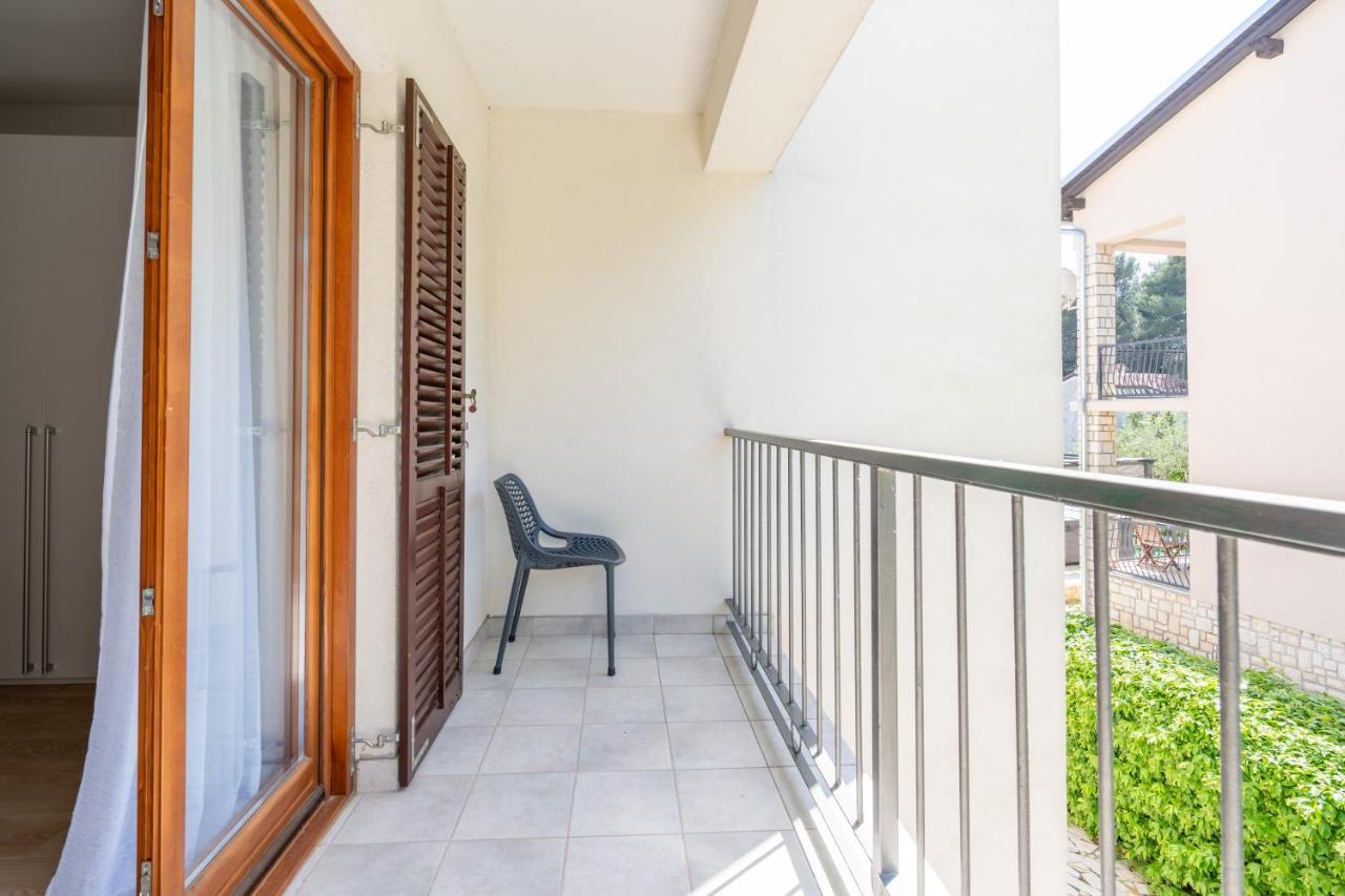 Apartmani&Soba Mimi Rovinj Exterior photo