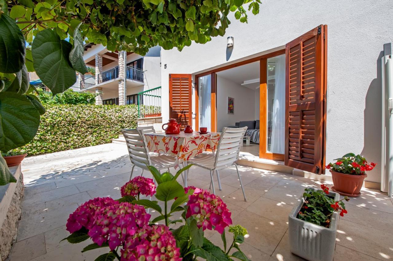Apartmani&Soba Mimi Rovinj Exterior photo