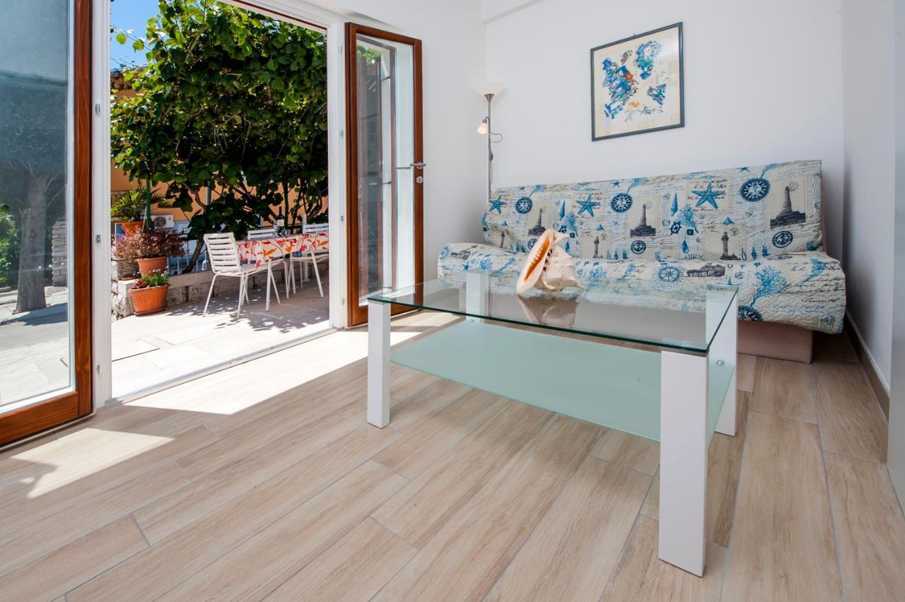 Apartmani&Soba Mimi Rovinj Exterior photo
