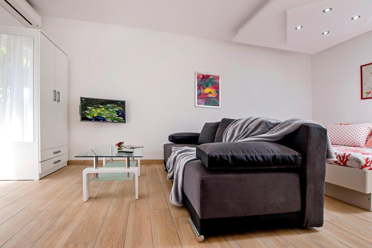 Apartmani&Soba Mimi Rovinj Exterior photo